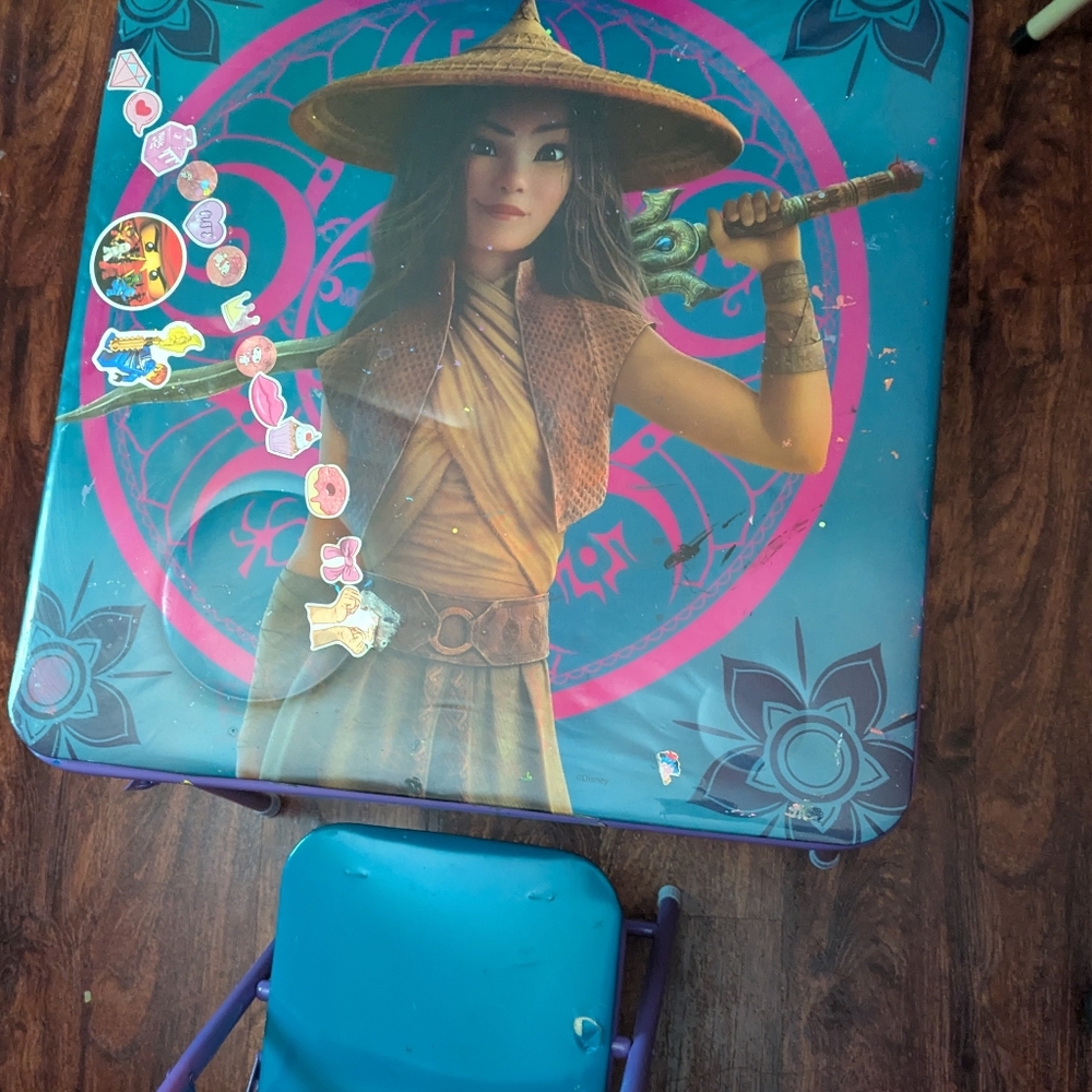 Disney Raya and the Last Dragon Folding table